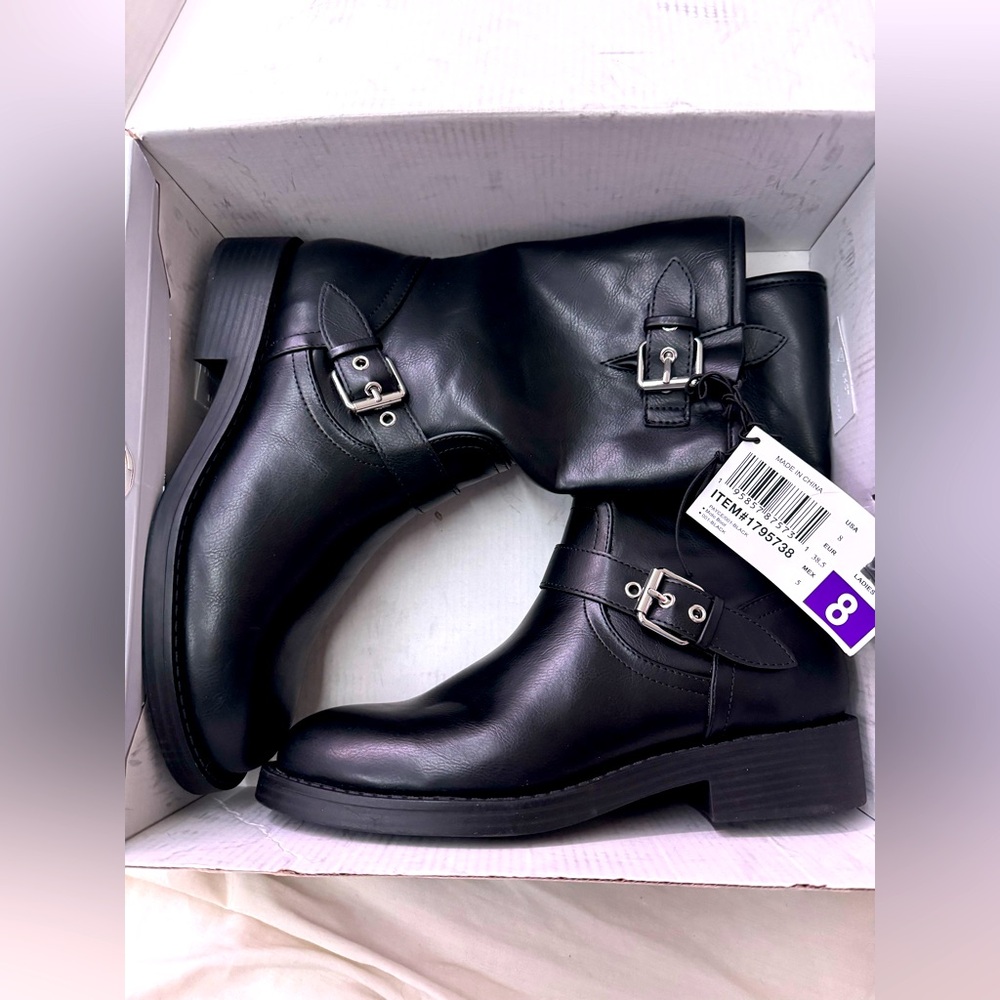 Dolce vita moto boots NIB NWT! Size 8 black